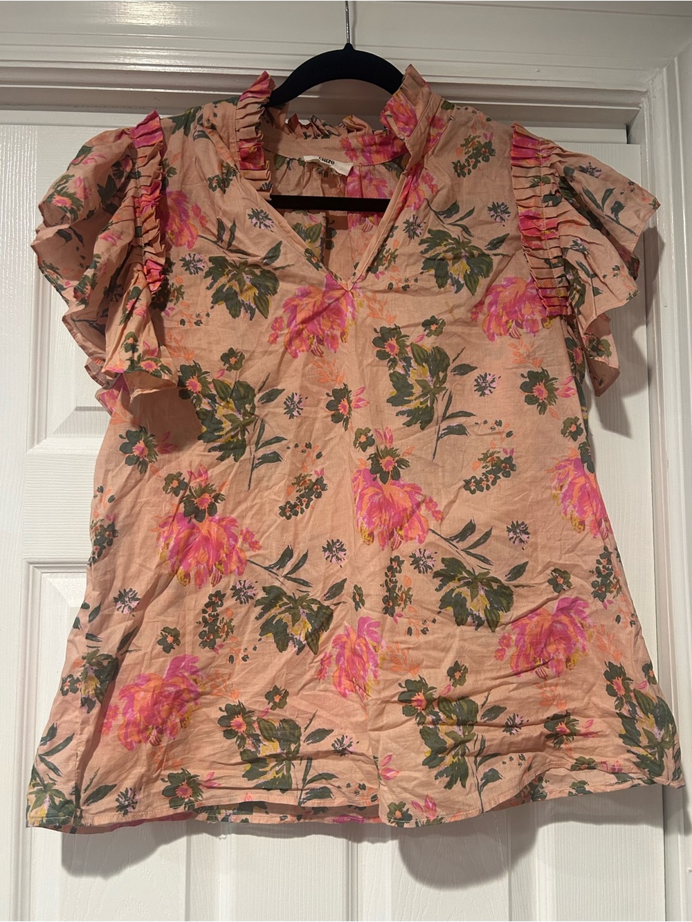 entro Peach Floral Ruffle Sleeve V-Neck Blouse